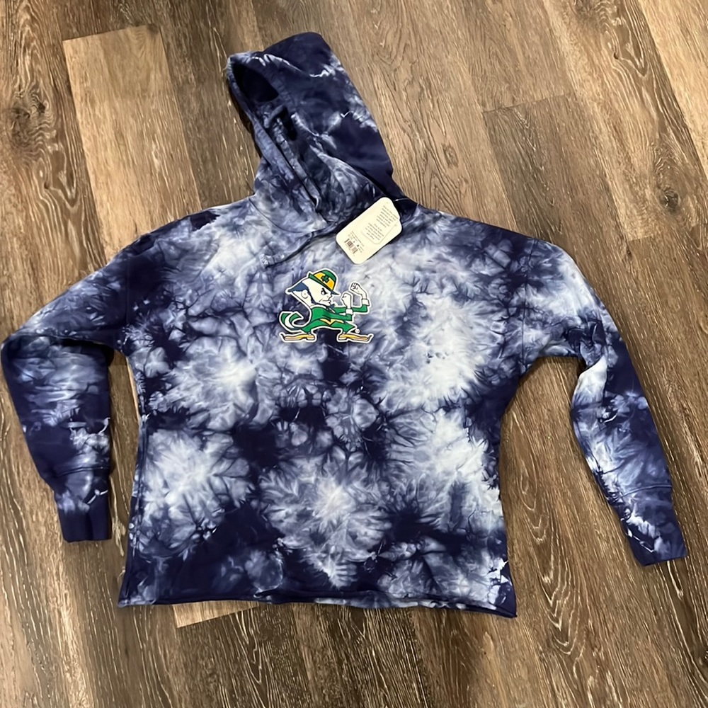 NWT Notre Dame Hooded , cropped tie dye